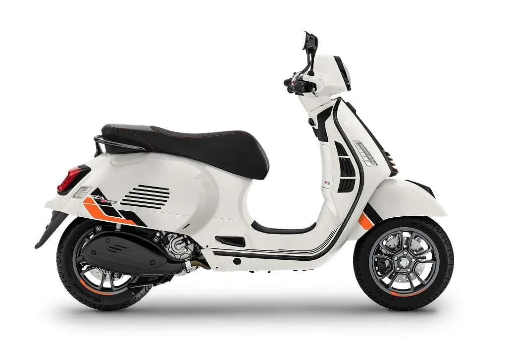 Vespa GTS – € 7.540, 0 km – Bild 1 von 6