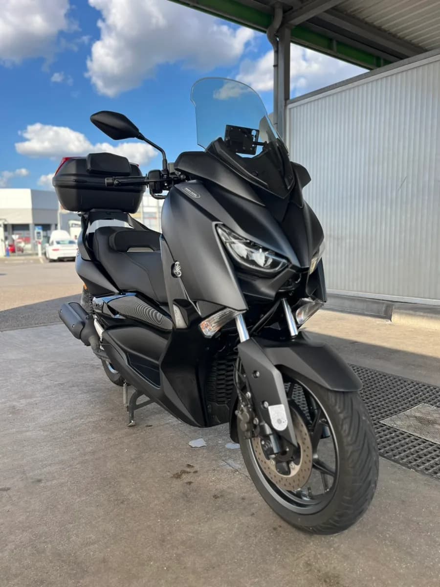 Yamaha X-Max