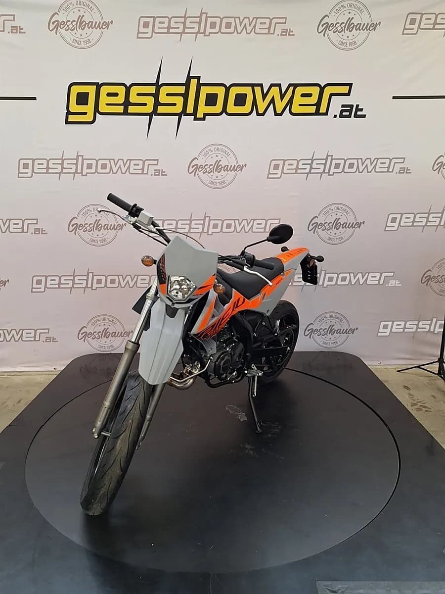 Rieju MRT – € 3.899, 0 km – Bild 1 von 4