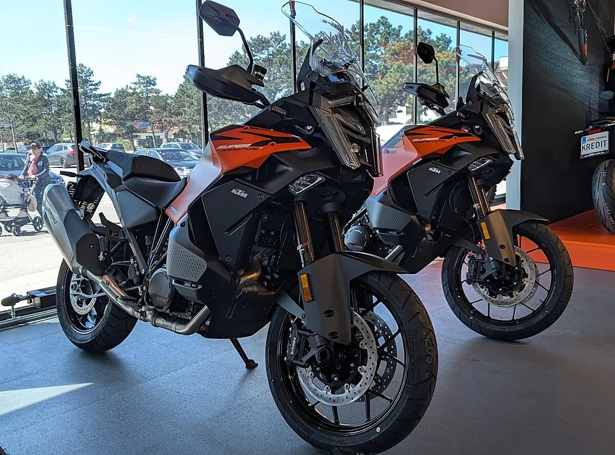 KTM Adventure – € 23.399, 0 km – Bild 1 von 17