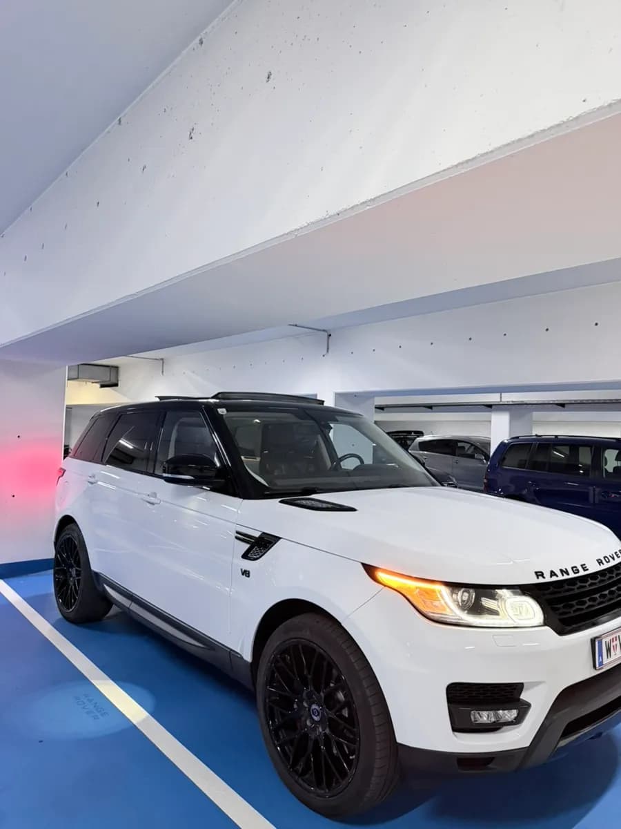 Land Rover Range Rover Sport 2014 – € 27.500, 240 000 km – Bild 1 von 14