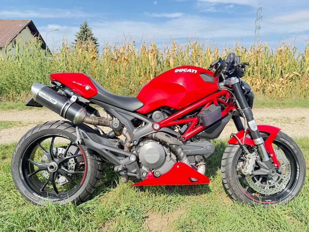 Ducati Monster 2013 – € 5.990, 36 000 km – Bild 1 von 7