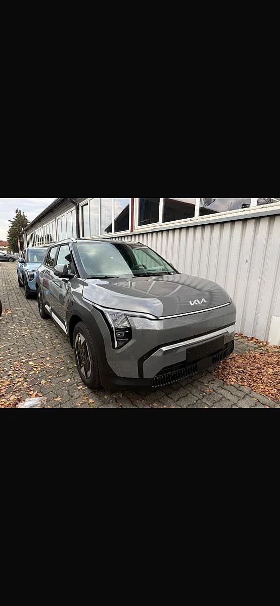 KIA EV3 – € 37.640, 5 km – Bild 1 von 1