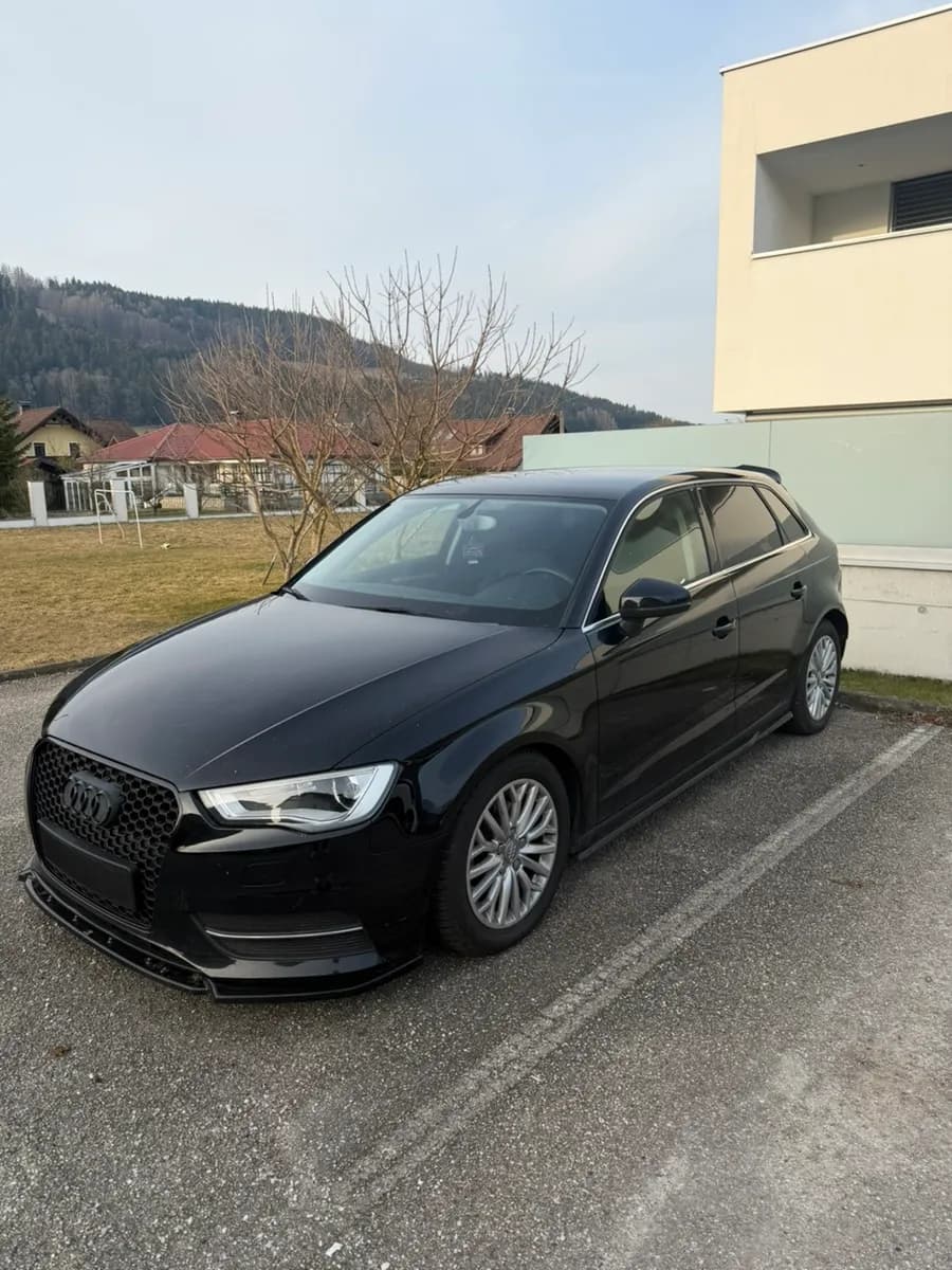 Audi A3 2014 – € 9.899, 182 000 km – Bild 1 von 11