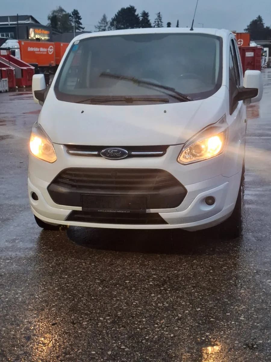 Ford Transit Custom 2016 – € 8.299, 253 000 km – Bild 1 von 8