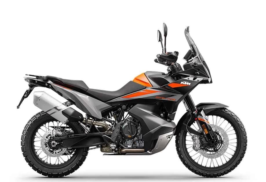 KTM 890