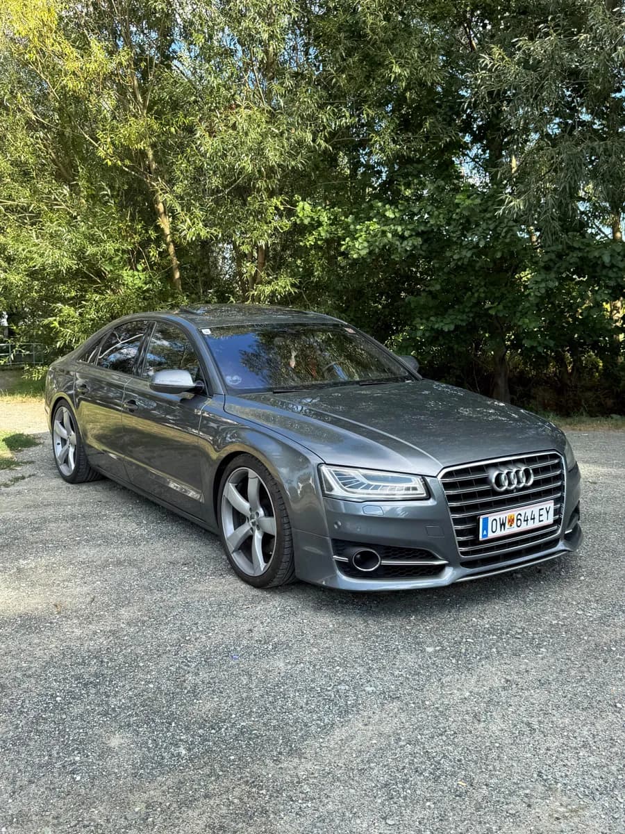 Audi A8