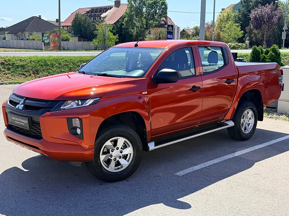 Mitsubishi L200