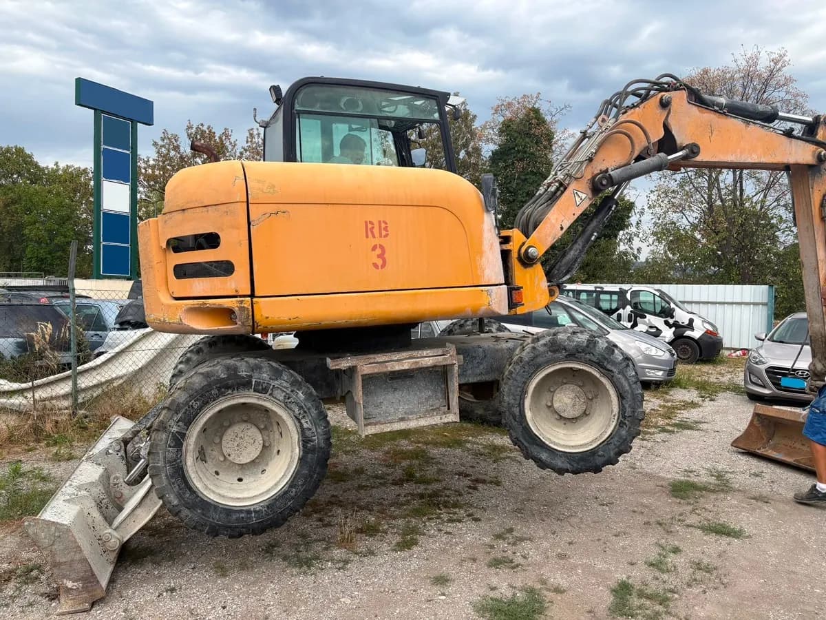 Sonstige Sonstige 2004 – € 15.900, 3 500 km – Bild 1 von 6