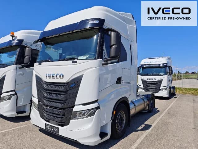 IVECO S-Way 2021 – € 25.200, 538 796 km – Bild 1 von 6