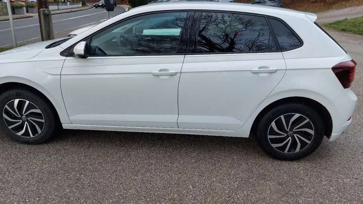 VW Polo 2023 – € 16.990, 14 000 km – Bild 1 von 19