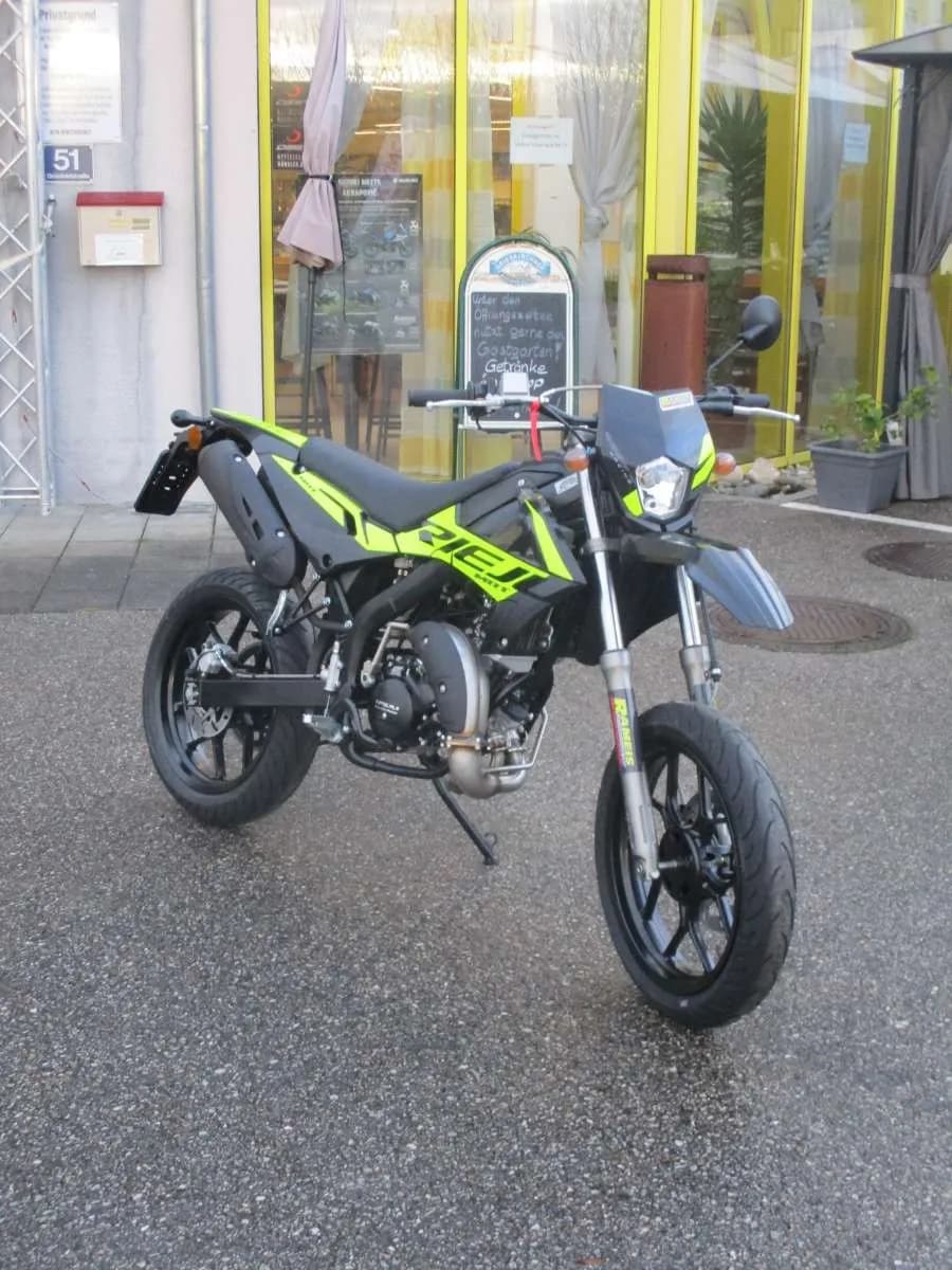 Rieju MRT – € 3.799, 0 km – Bild 1 von 10