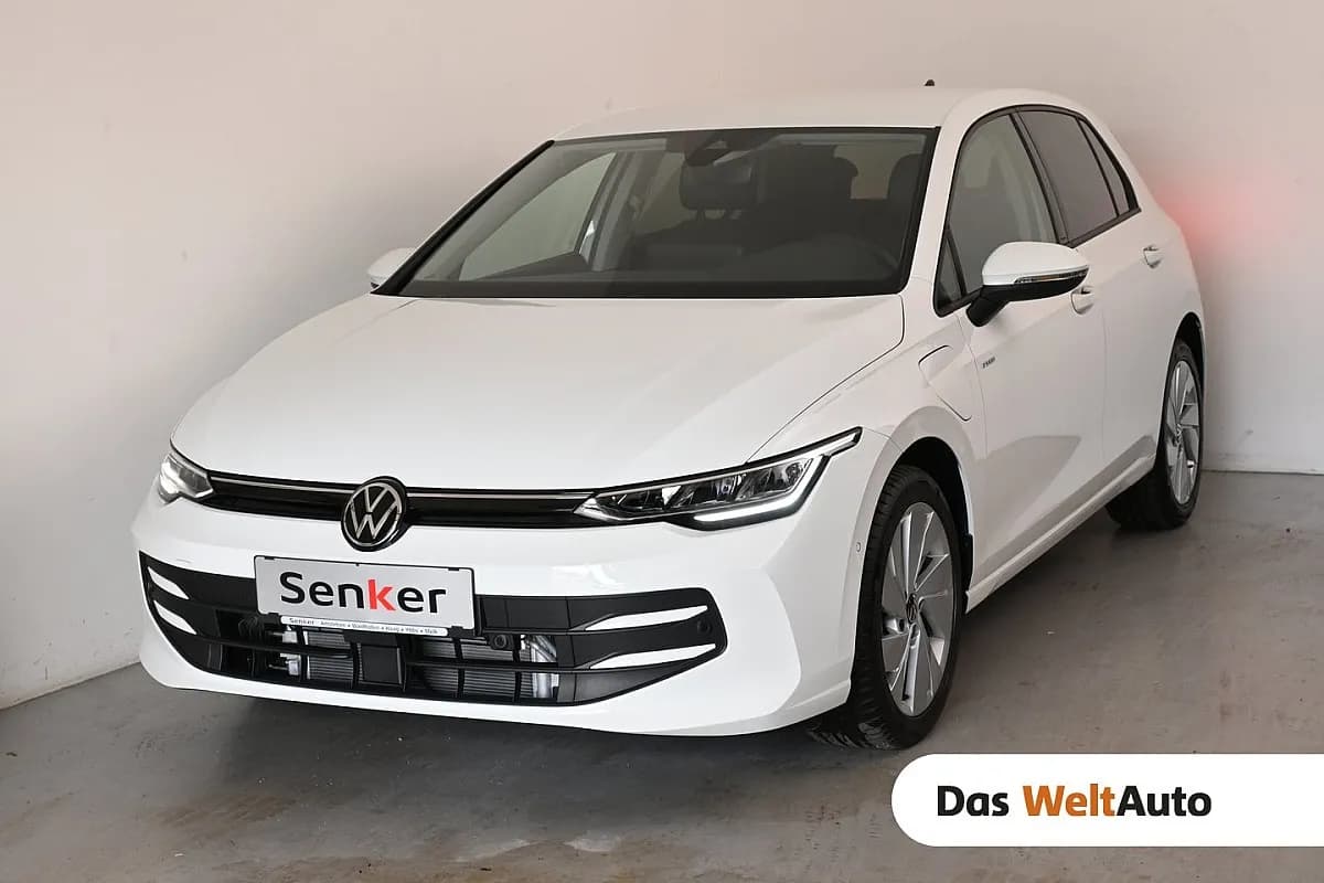 VW Golf 2025 – € 29.900, 17 800 km – Bild 1 von 36
