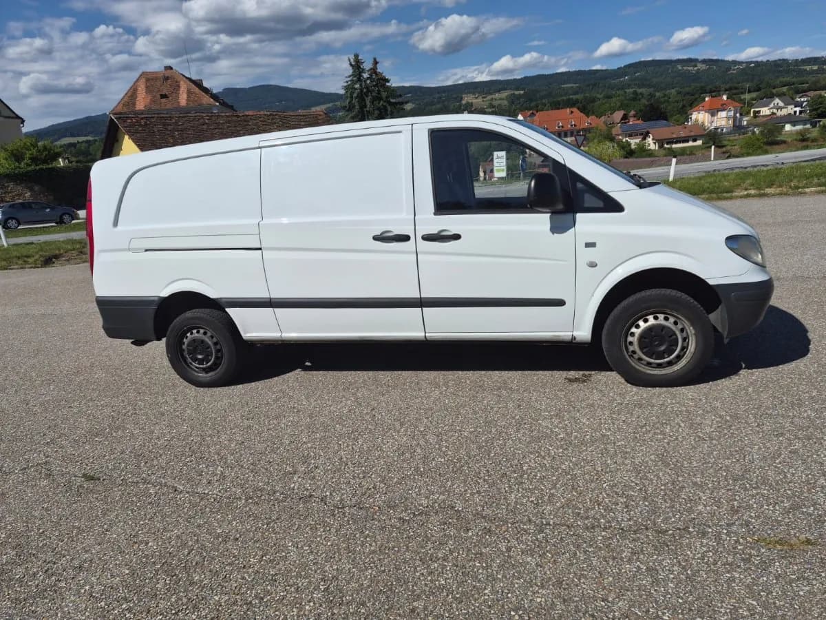 Mercedes-Benz Vito