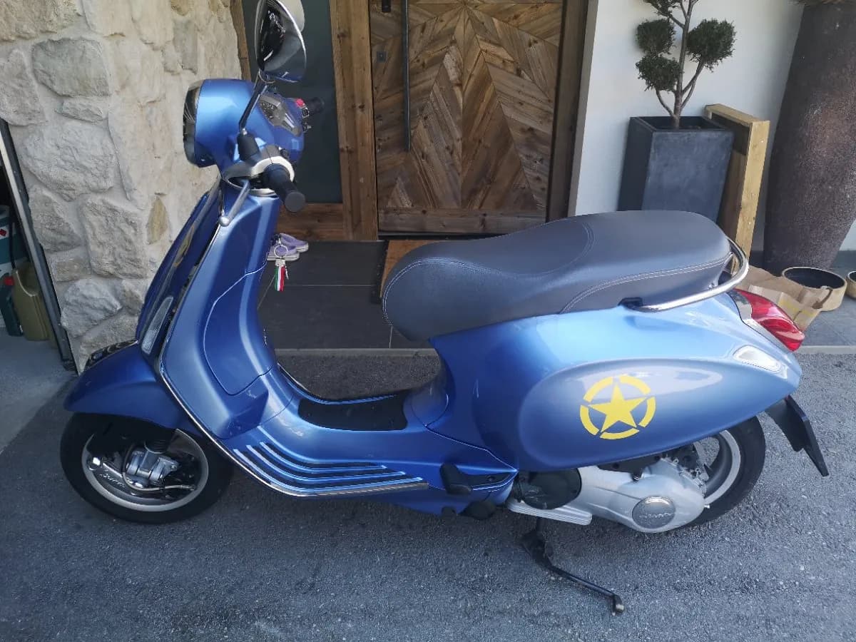 Vespa 125