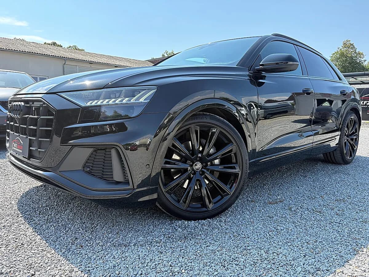 Audi Q8