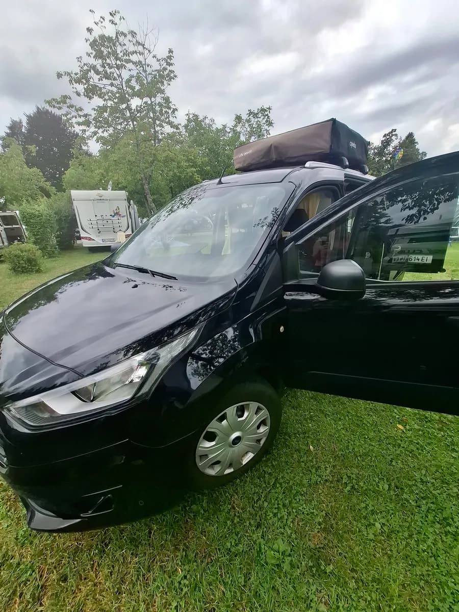 Ford Transit Connect 2020 – € 27.500, 55 000 km – Bild 1 von 28