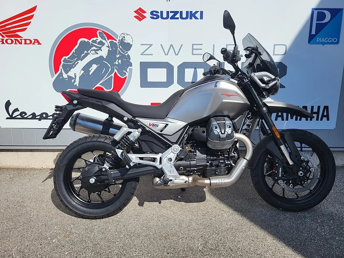 Moto Guzzi V85 TT – € 8.990, 0 km – Bild 1 von 4