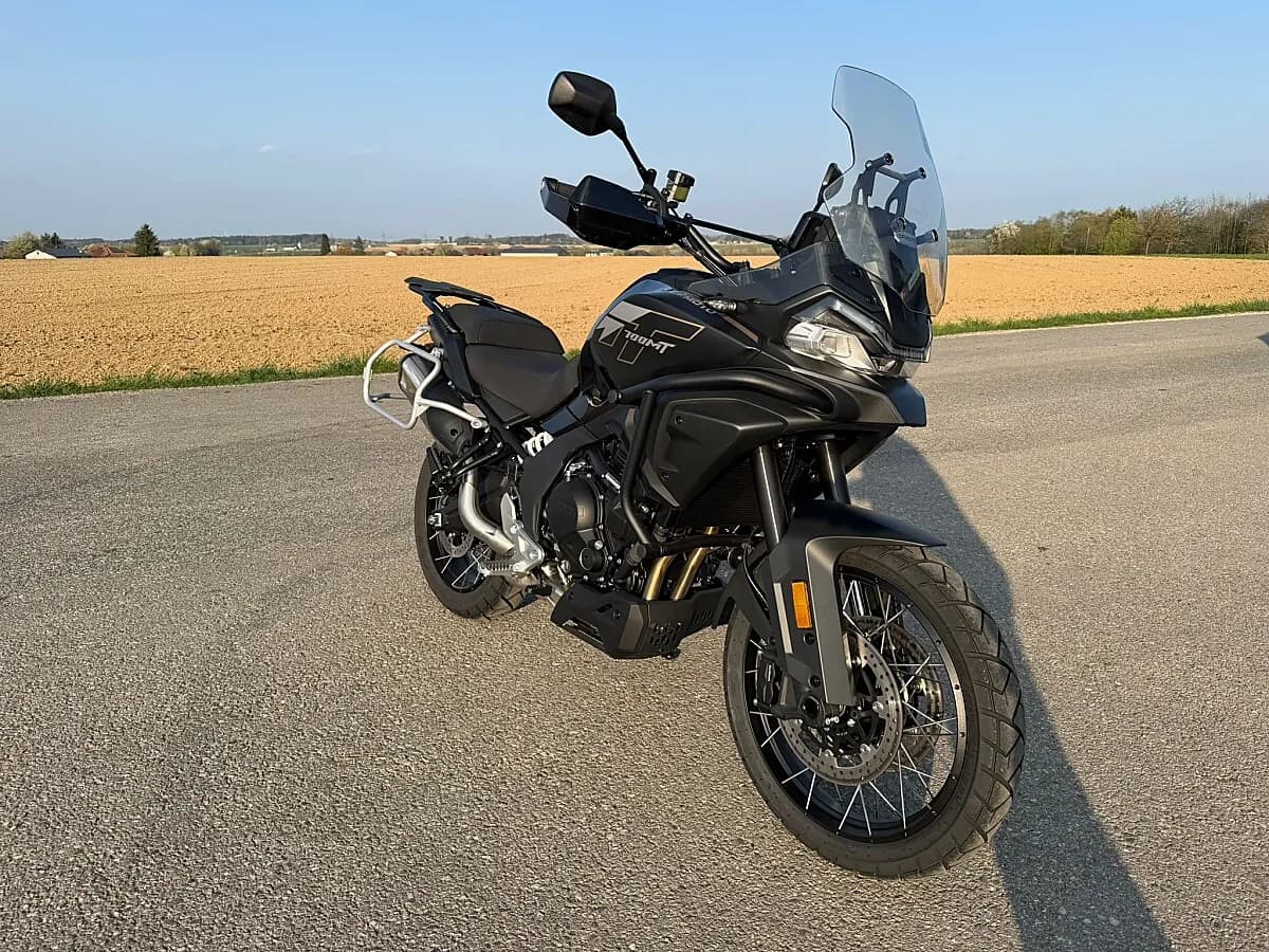 CFMOTO 700MT – € 7.999, 0 km – Bild 1 von 4