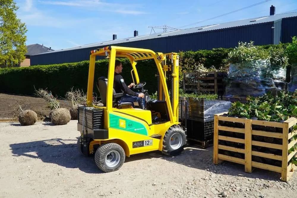 Sonstige Sonstige – € 38.160, 0 km – Bild 1 von 24