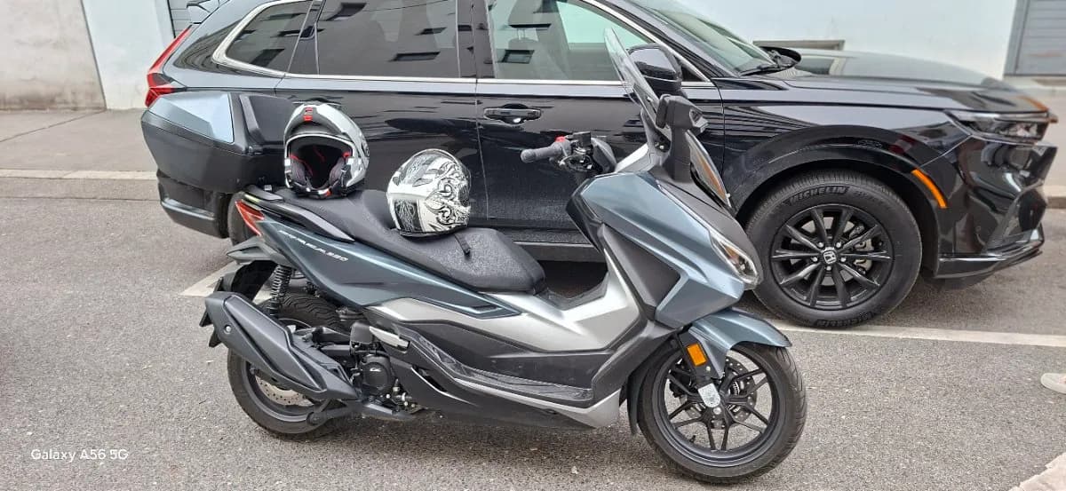 Honda Forza 2023 – € 3.900, 22 000 km – Bild 1 von 3