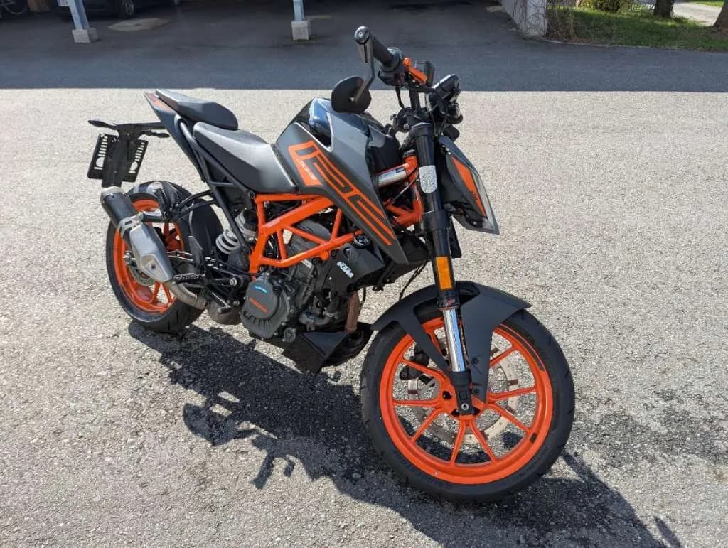 KTM Duke