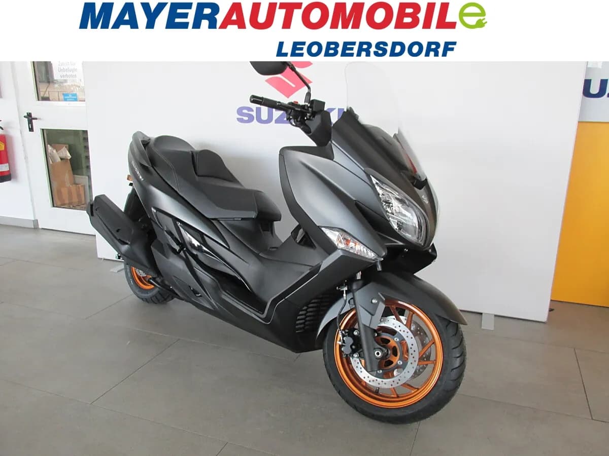 Suzuki Burgman – € 7.990, 0 km – Bild 1 von 4