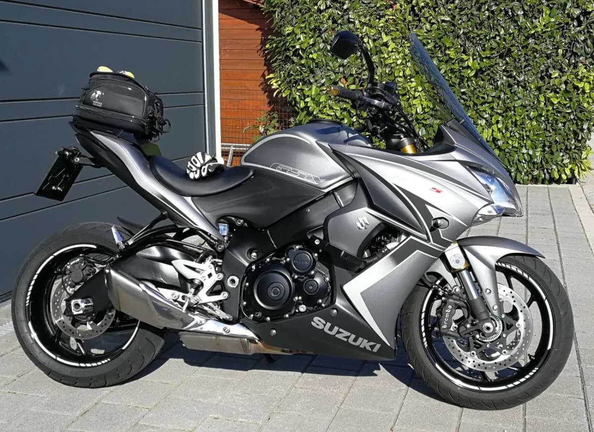 Suzuki GSX-S