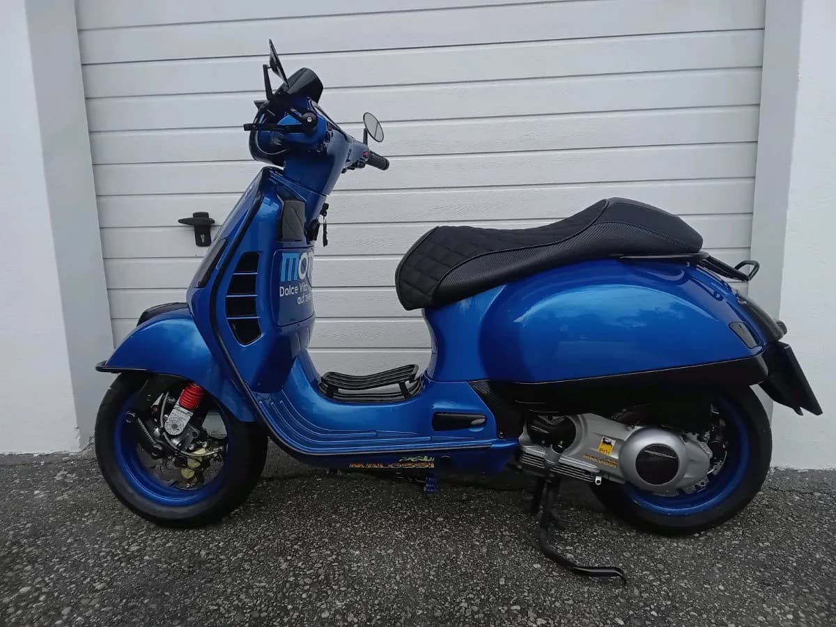 Vespa GTS