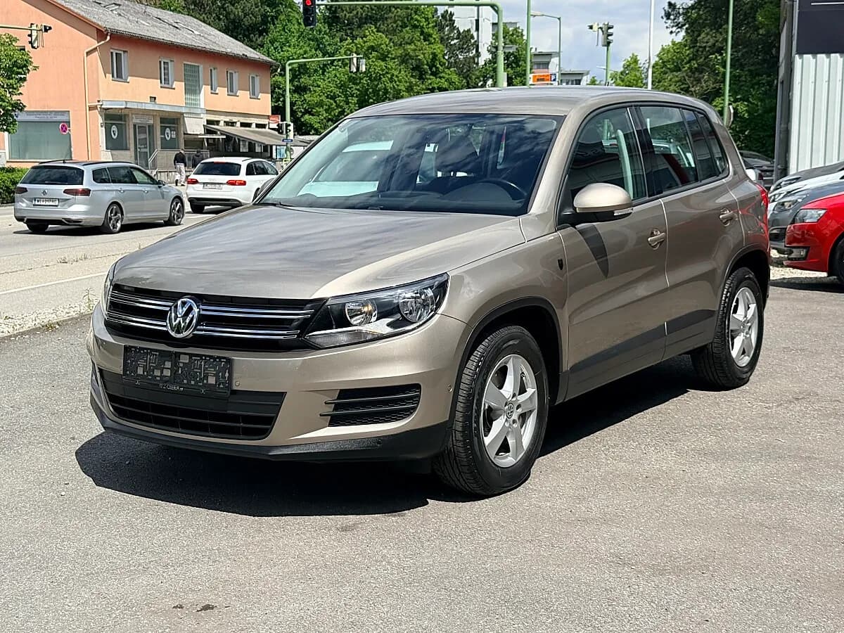 VW Tiguan 2014 – € 12.400, 139 000 km – Bild 1 von 25