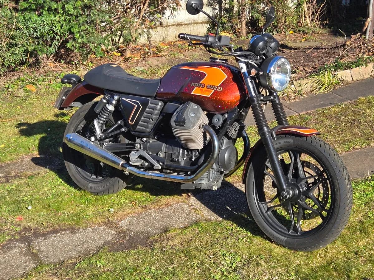 Moto Guzzi V7