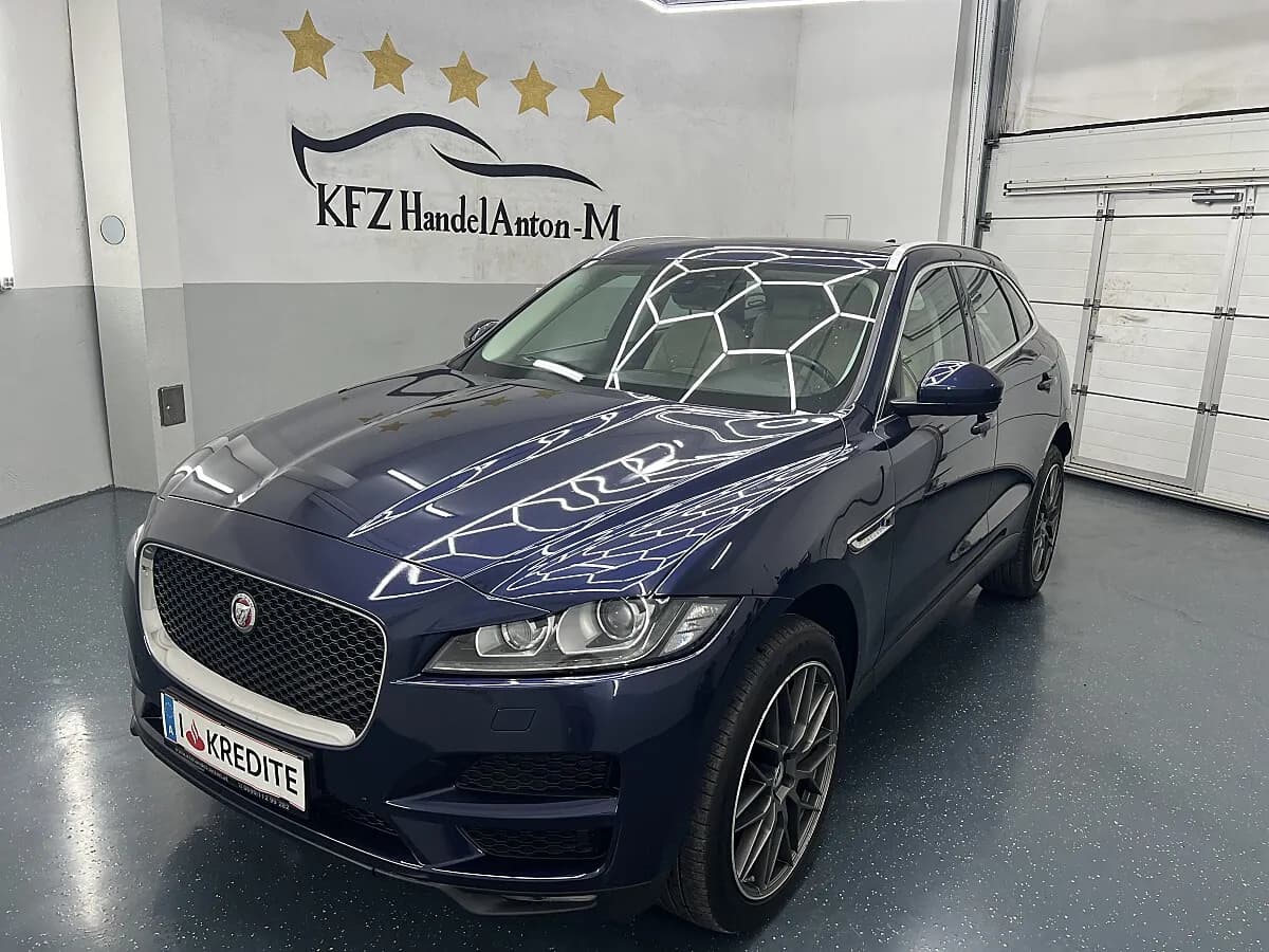 Jaguar F-Pace