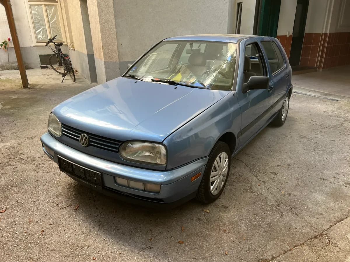 VW Golf 1994 – € 6.000, 84 710 km – Bild 1 von 13