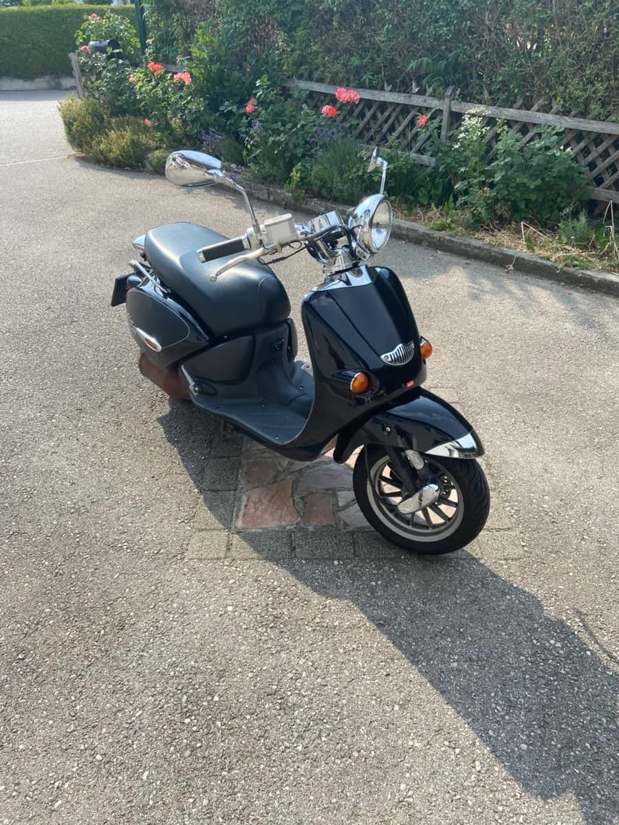 Aprilia Habana