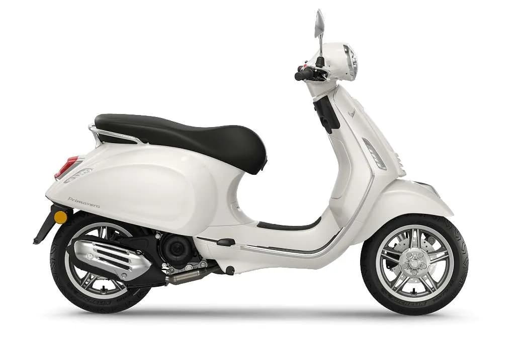 Vespa Primavera – € 4.199, 0 km – Bild 1 von 1