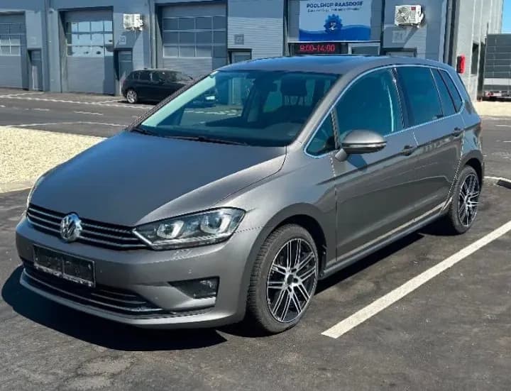 VW Golf