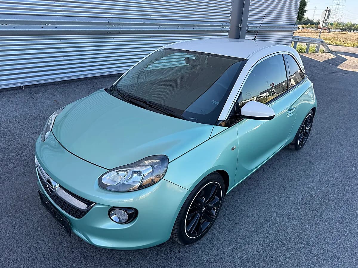 Opel Adam 2013 – € 5.990, 80 000 km – Bild 1 von 10