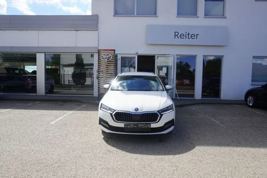 Skoda Octavia 2023 – € 17.490, 127 000 km – Bild 1 von 16