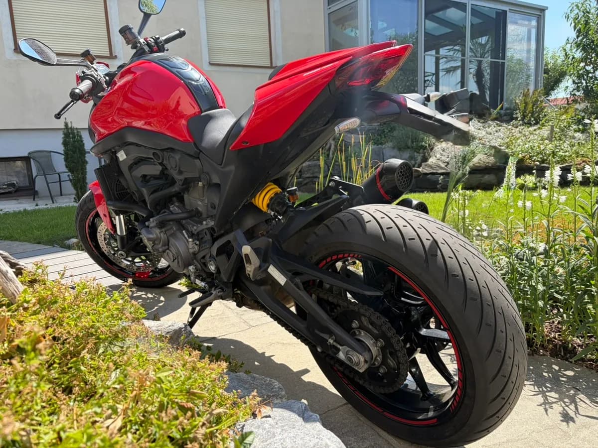 Ducati Monster