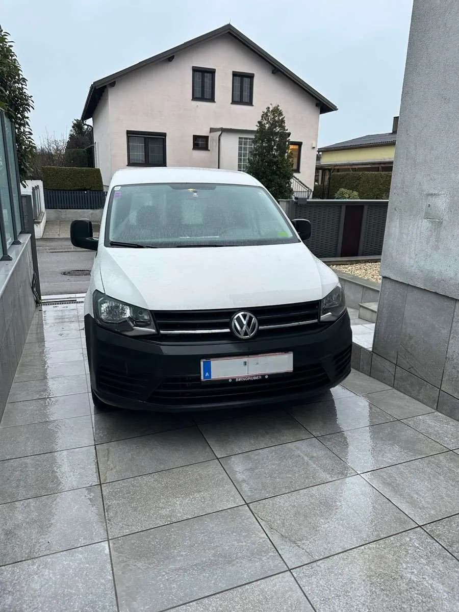VW Caddy 2017 – € 12.900, 63 000 km – Bild 1 von 3