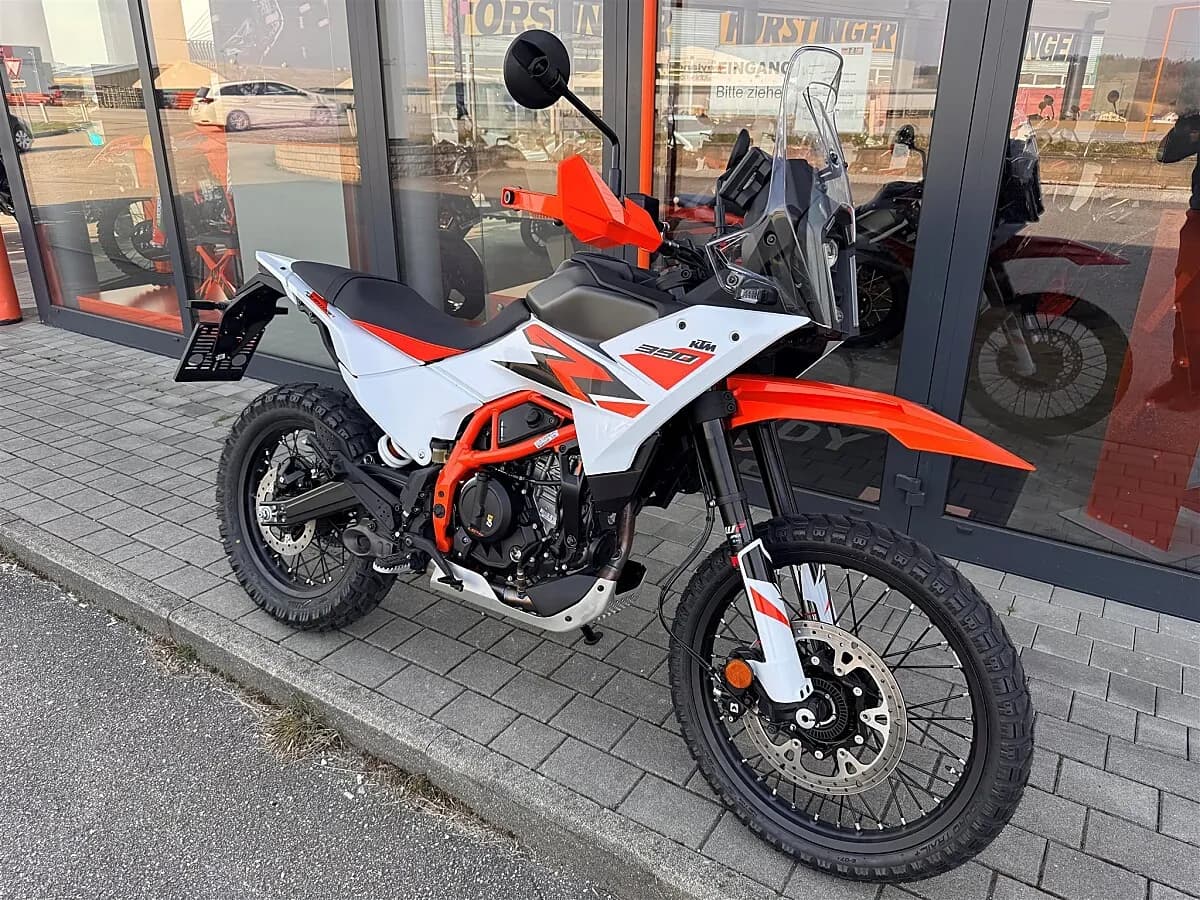 KTM 390