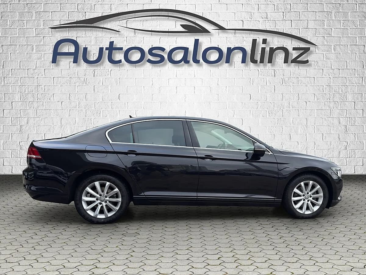 VW Passat