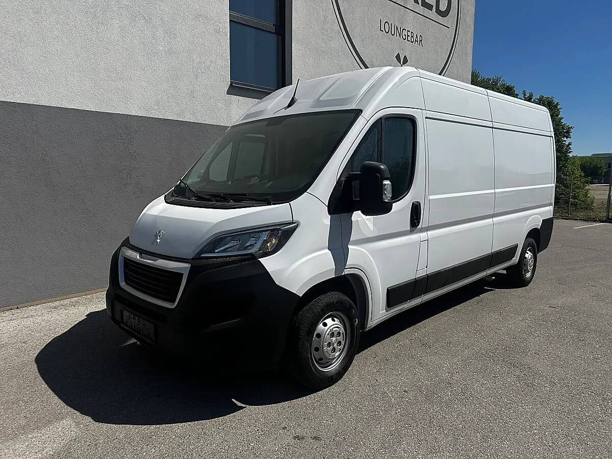 Peugeot Boxer 2023 – € 21.980, 83 100 km – Bild 1 von 21