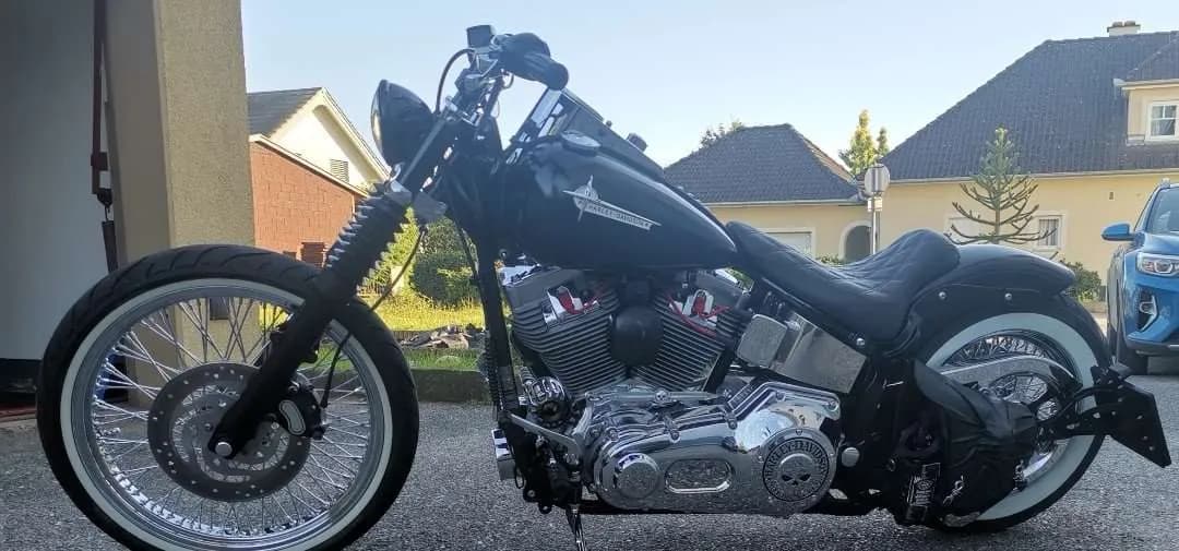 Harley-Davidson Softail