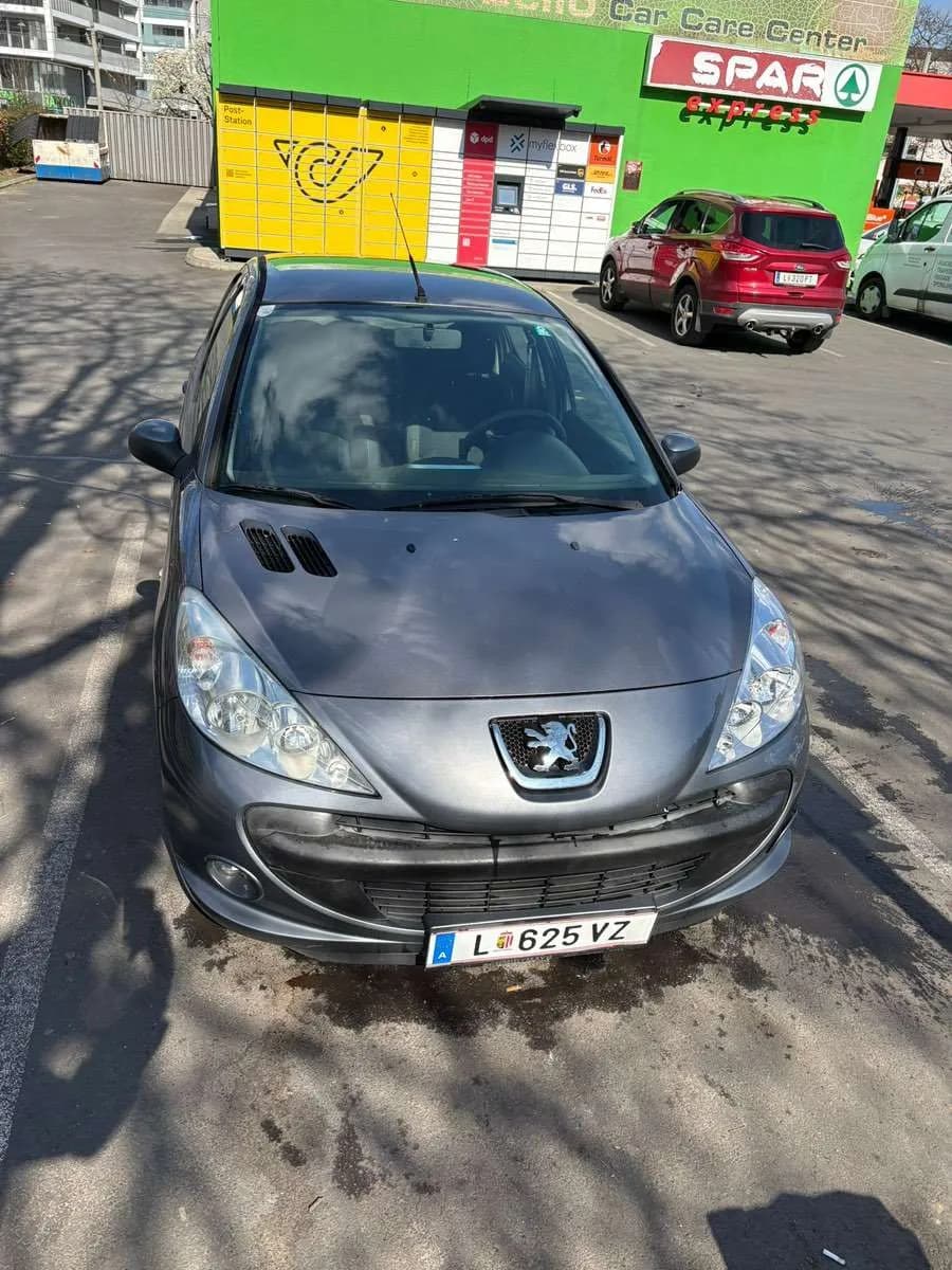 Peugeot 206