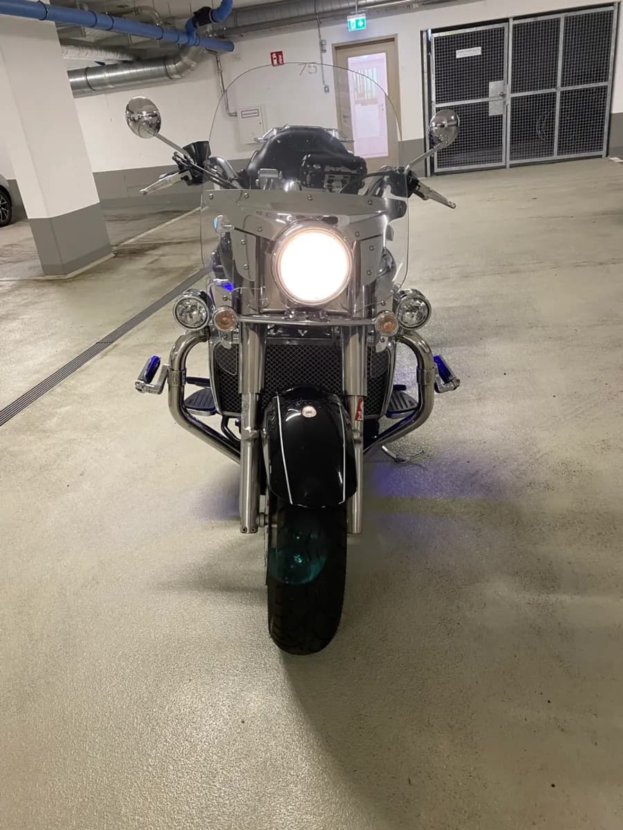 Triumph Rocket 2012 – € 13.990, 25 500 km – Bild 1 von 9