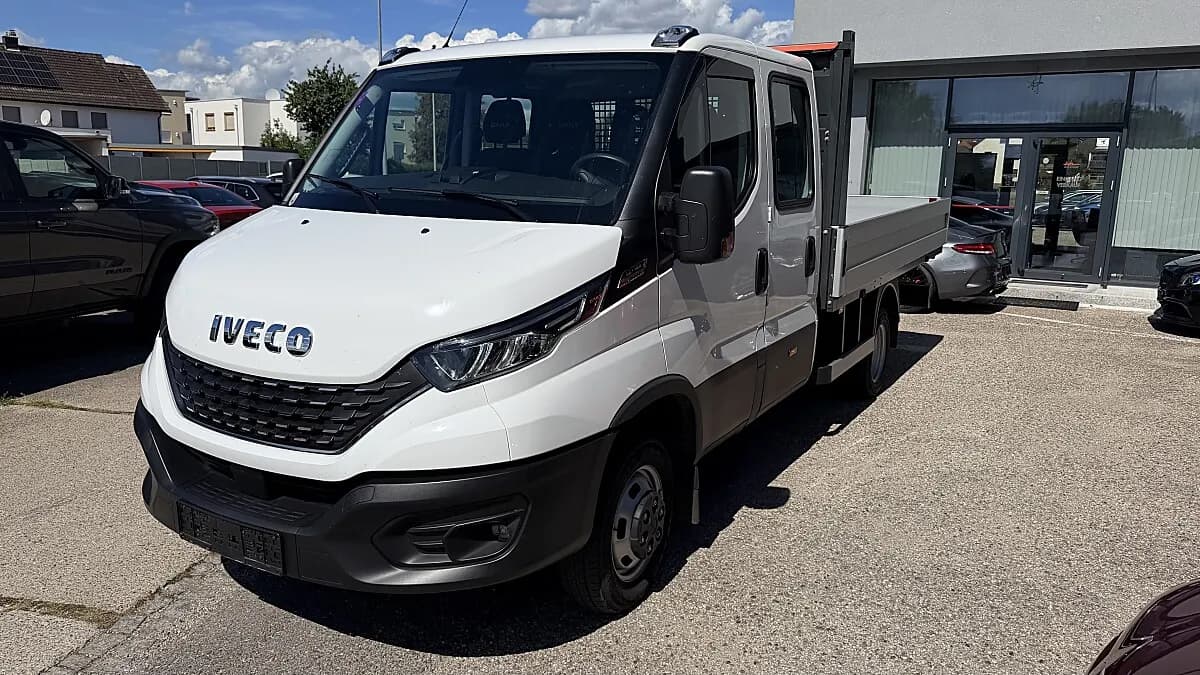 IVECO Daily 2021 – € 36.997, 16 300 km – Bild 1 von 30