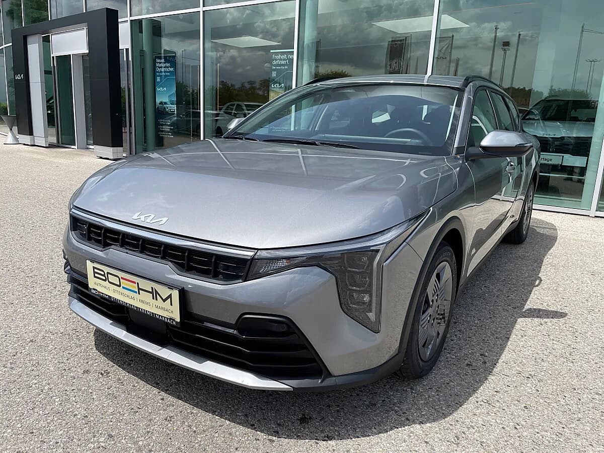 KIA K4