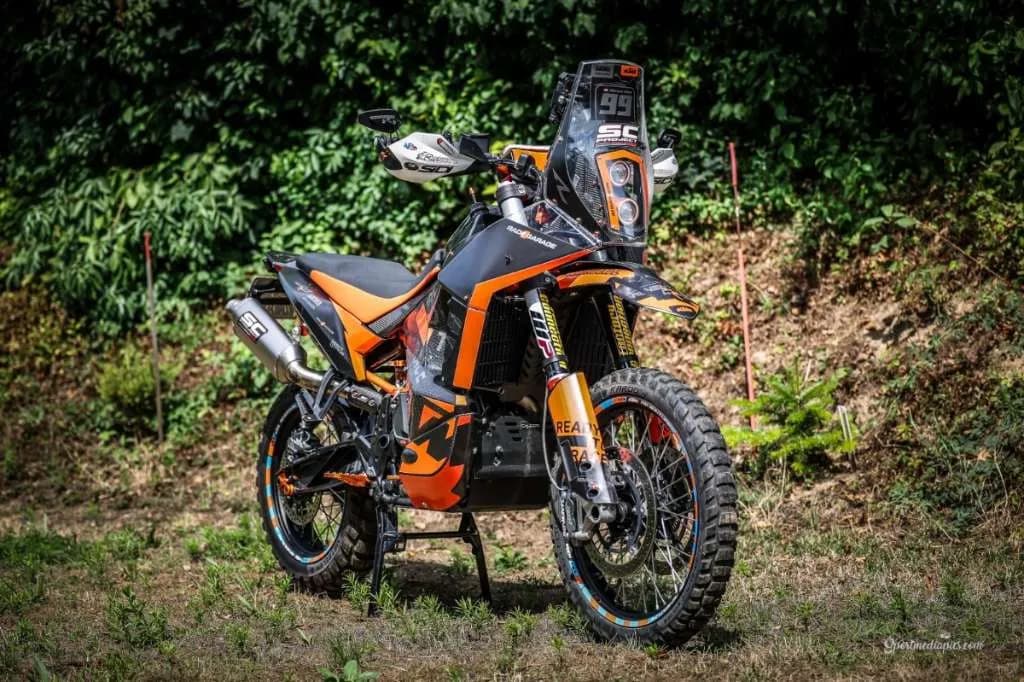 KTM 790