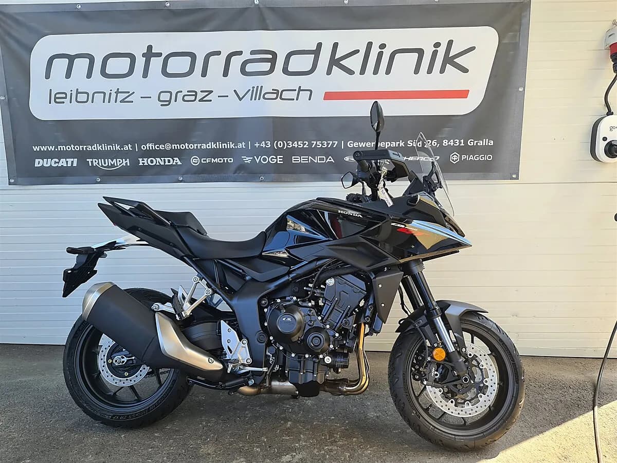 Honda CB – € 17.490, 0 km – Bild 1 von 11
